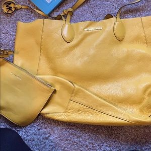 Michael Kors purse and matching wristlet